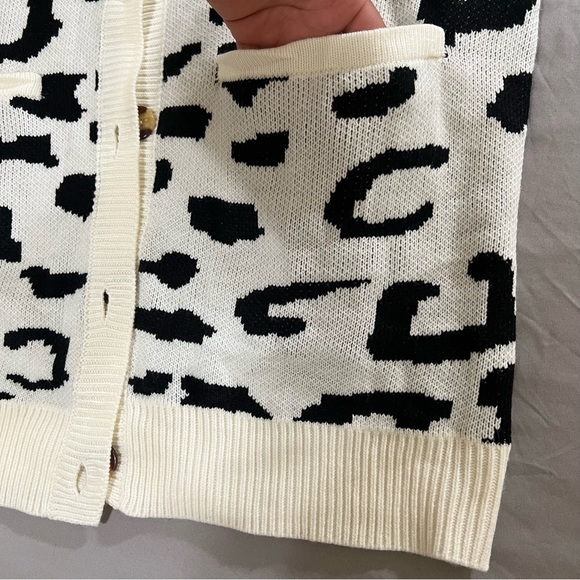 ZESICA Leopard Black N White Print Knitted Cardigan Long sleeves Size L - Picture 6 of 16